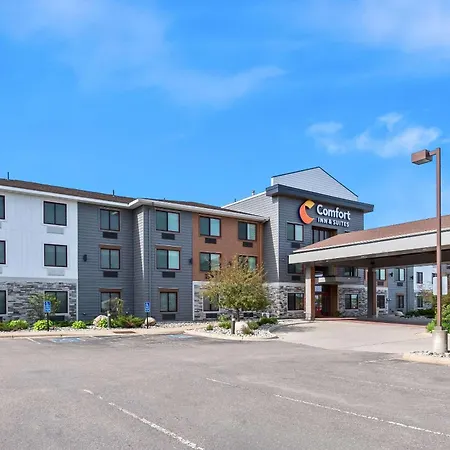 Comfort Inn & Suites Mountain Iron And Virginia
